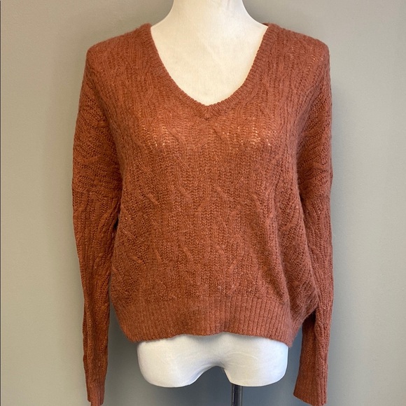 Madewell Sweaters - Madewell Brown V-Neck Sweater Cozy Knit